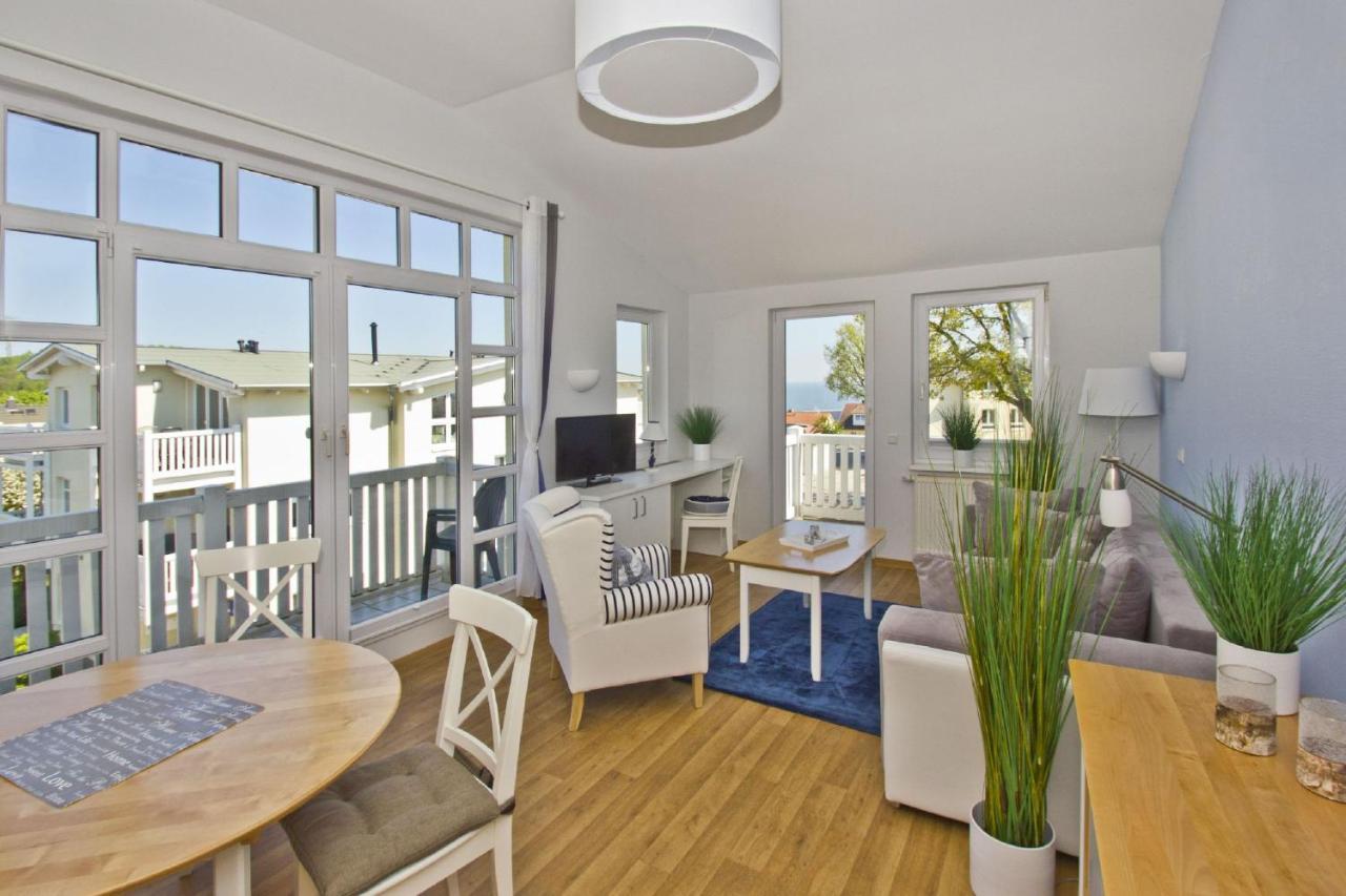 Mit Meerblick Und Balkon, Gratis Nutzung Vom Ahoi Erlebnisbad Und Sauna In Sellin - Meeresblick Fewo 48 เกอเรน ภายนอก รูปภาพ